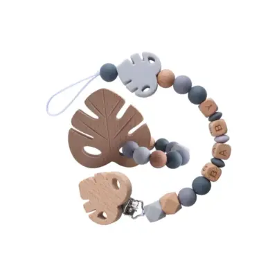 Leaf Shaped Baby Dummy Clip